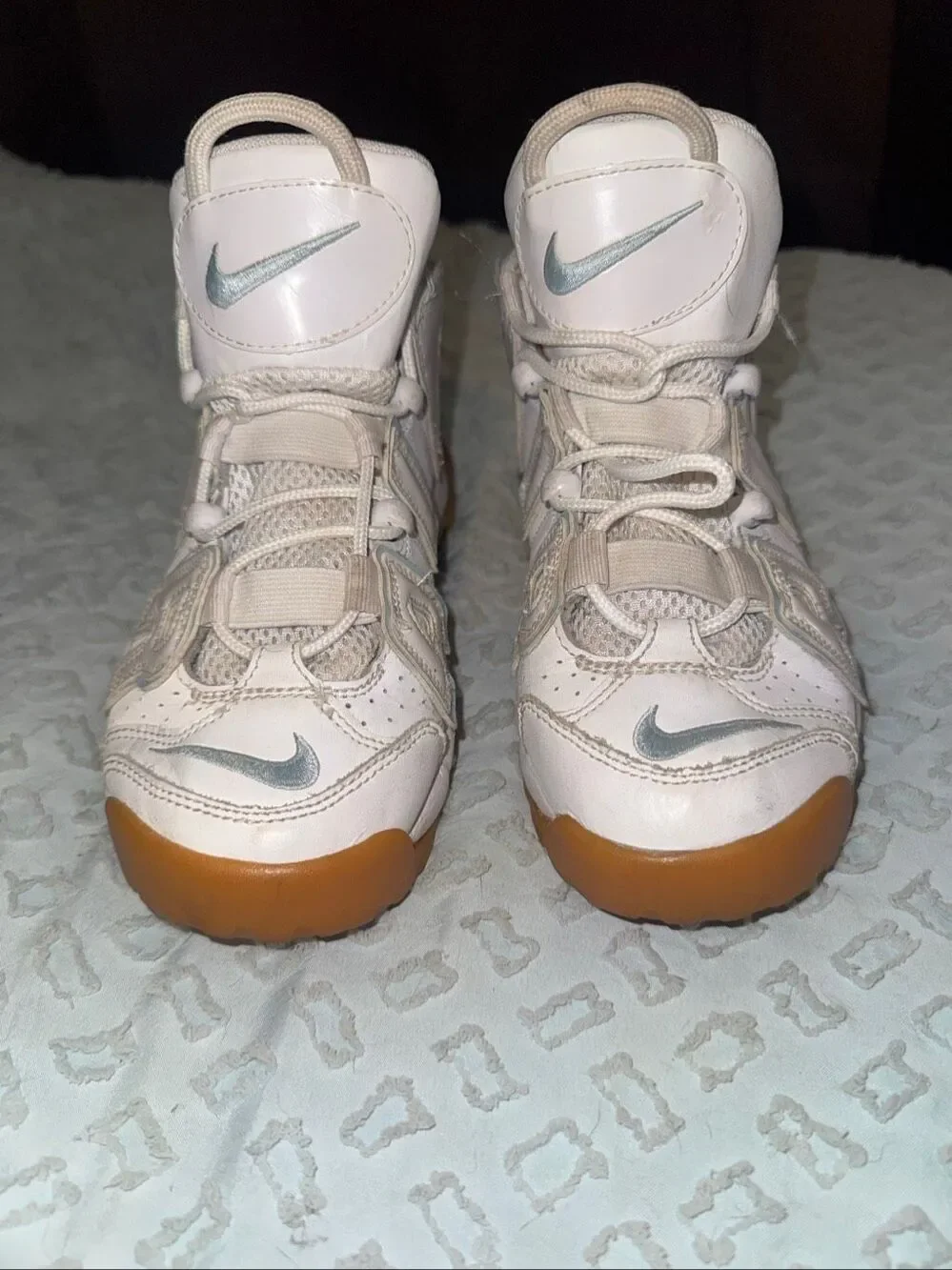 Nike Air Uptempo ocean bliss sneakers size 4.5 Youth